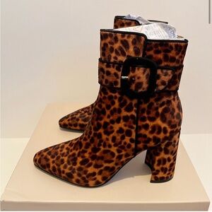 *BRAND NEW Marc Fisher Brown Multi Pony Ankle Booties (Leopard Print)